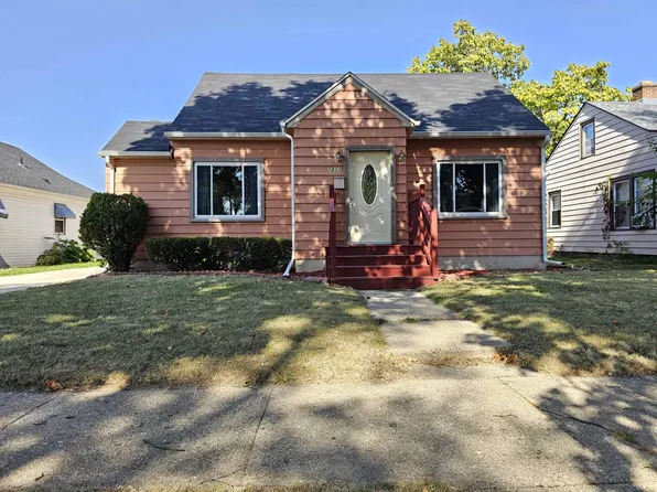 2823 Lawndale Ave, Rockford, IL 61101