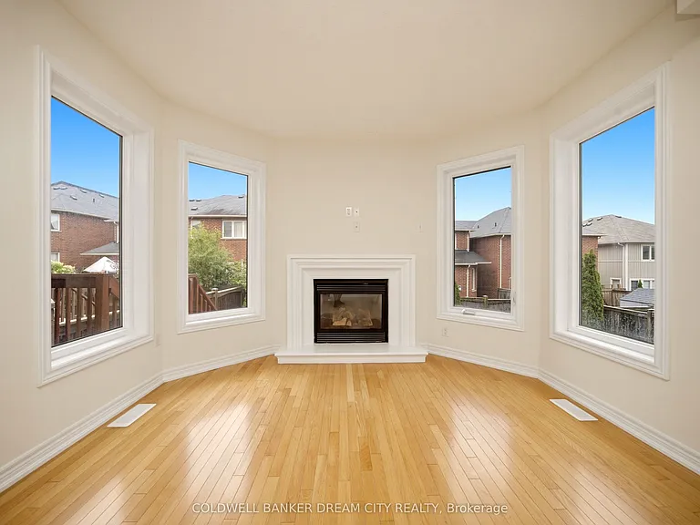 37 Stoyell Dr — Photo 18