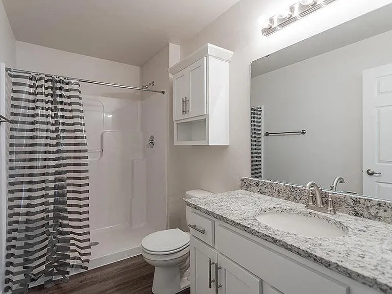 THE CORNERSTONE APARTMENT HOMES — Photo 6