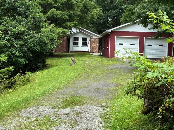 348 Harpertown Rd, Elkins, WV 26241