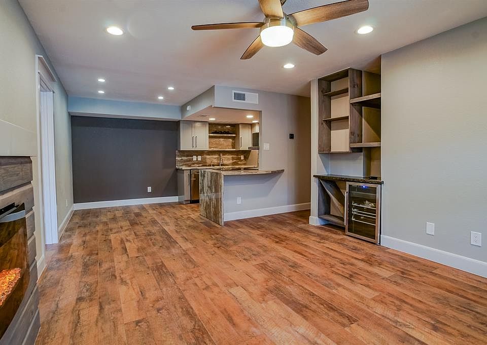 1st image of 2250 Bering Dr APT 60