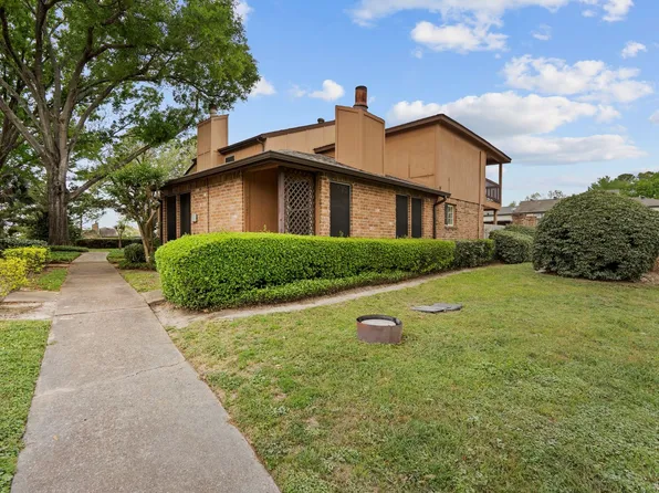 7823 Bateman Ln, Houston, TX 77088