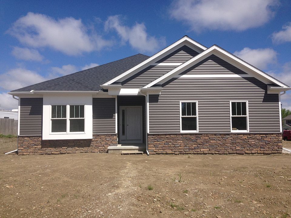 1st image of 8910 Honeysuckle Dr