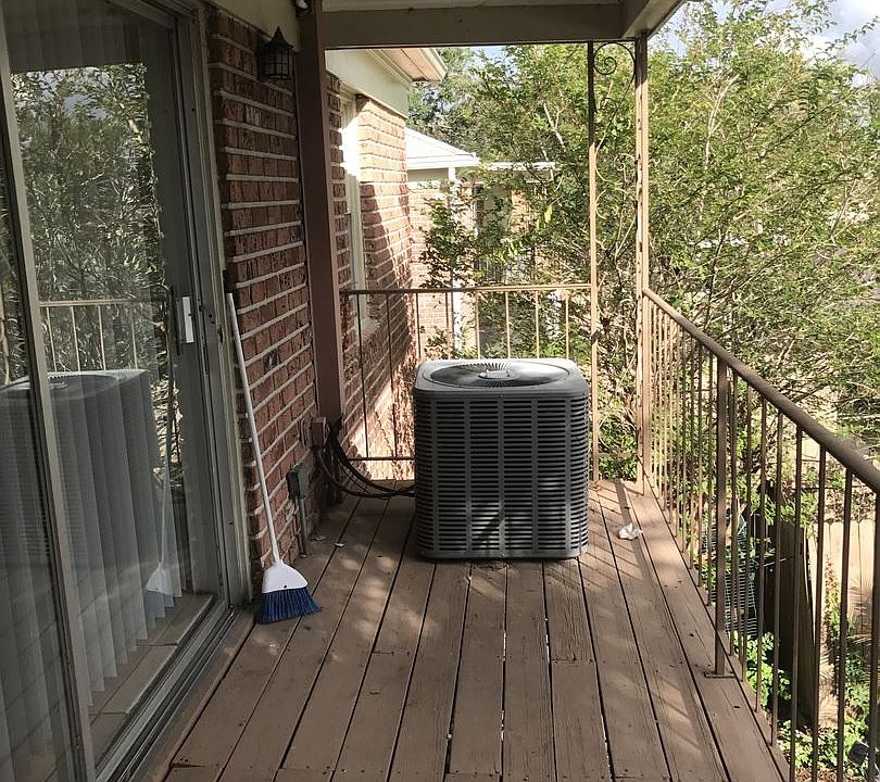 1st image of 610 Georgetown Dr APT D