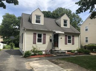 35 Walworth St, Worcester, MA 01602