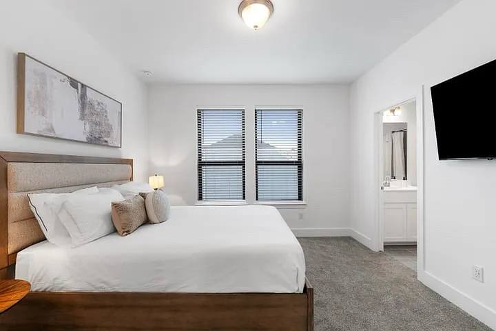 8609 Secretariat Dr — Photo 22