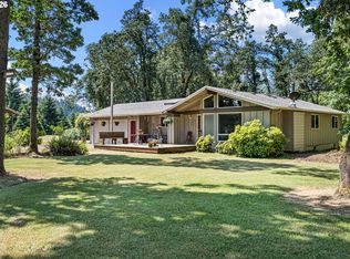 33262 Molitor Hill Rd, Cottage Grove, OR 97424