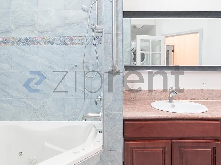 359 Redwood Rd #SINGLE HOME — Photo 15