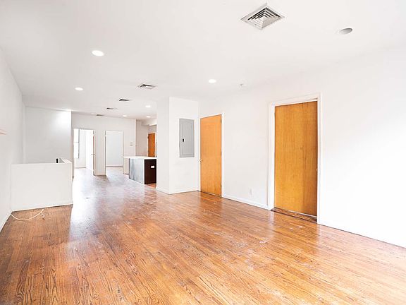 2nd image of 167 E 107th St APT 3