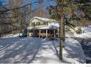 611 Quaker Rd, Chappaqua, NY 10514