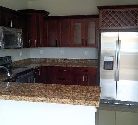 4th image of 1609 NW 6th Ave
