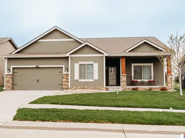 7202 N 167th Ave, Elkhorn, NE 68007
