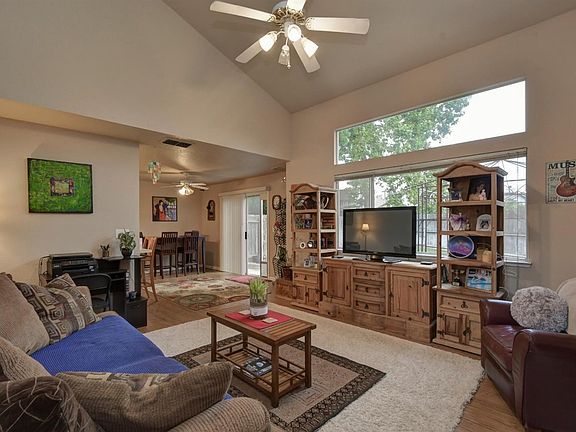 5th image of 1728 Wildflower Cir
