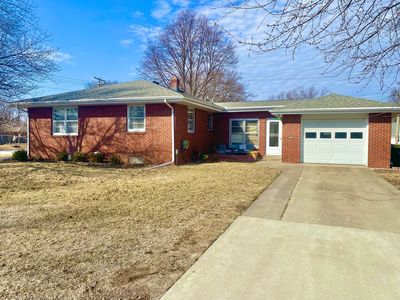 501 N 5th St, Fairbury, IL, 61739
