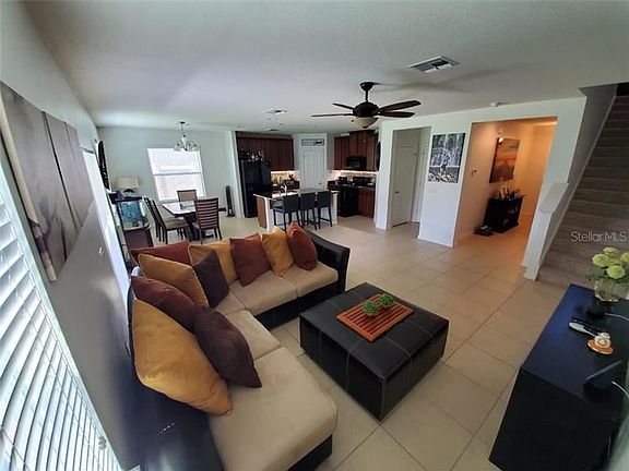 3rd image of 2752 Monticello Way