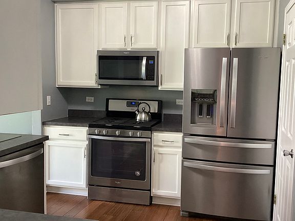 5th image of 703 Baxter Ct