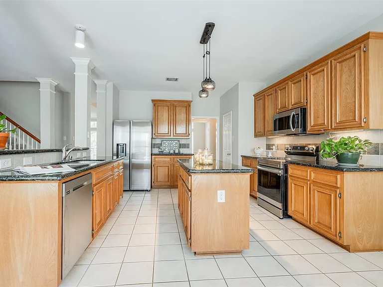 12414 N Shadow Cove Ln — Photo 16