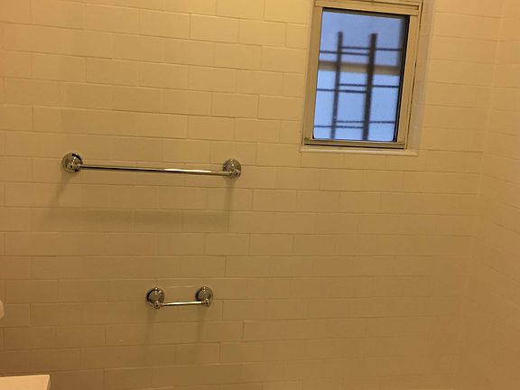 2nd image of 4141 49th St APT 2R