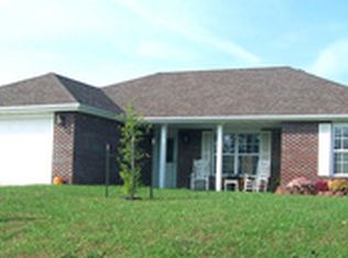 5074 Pendergras Rd, Fulton, MO 65251