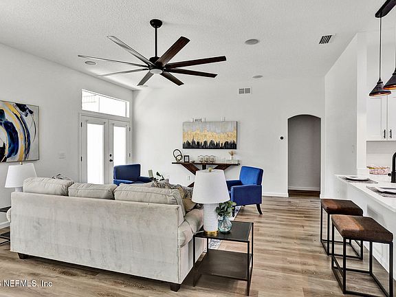 4th image of 4417 JACKSON HOLE Court
