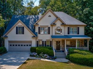 7650 Finley Dr, Gainesville, GA 30506