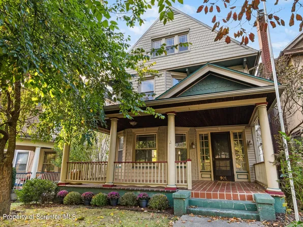907 Clay Ave, Scranton, PA 18510