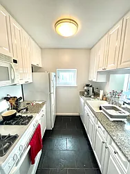 Rented by Addison Property Group