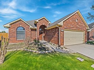 7202 Lyndhurst Village Ln, Spring, TX 77379