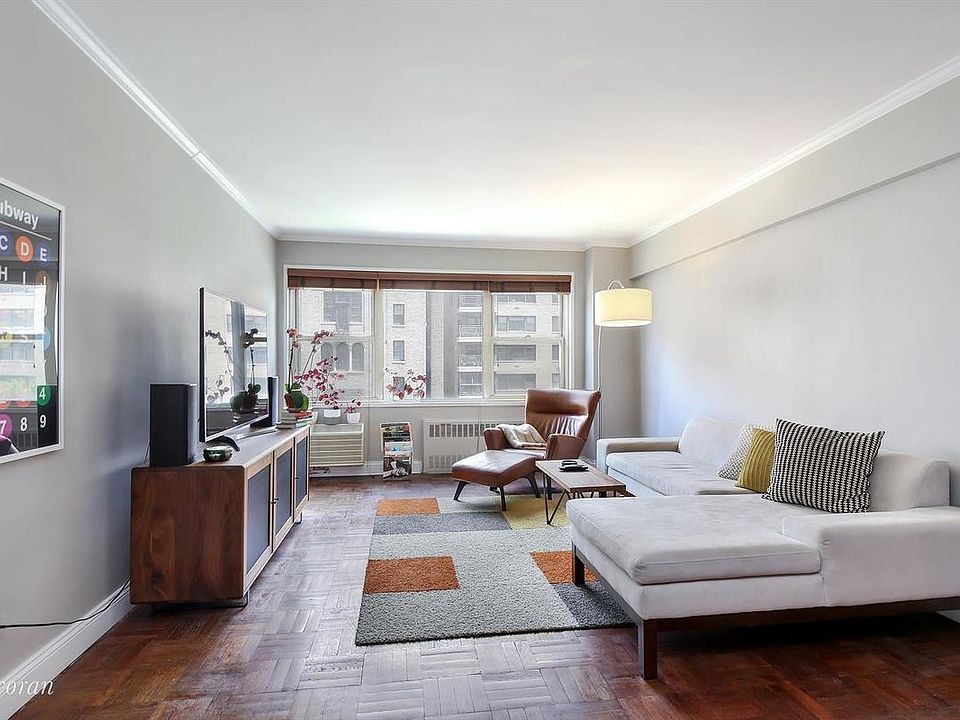 1st image of 40 E 9th St APT 6E
