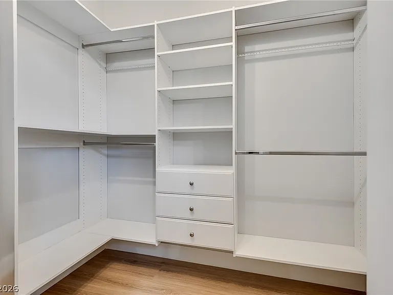 2508 Sandilands Dr — Photo 28