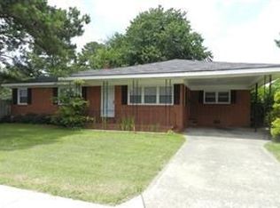 202 Compton St, Clayton, NC 27520