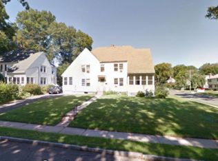 130 Whitman Ave, West Hartford, CT 06107