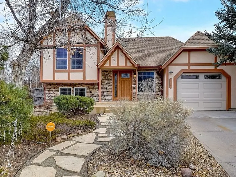 18574 E Layton Pl — Photo 1