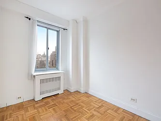 Rented by Sotheby's International Realty