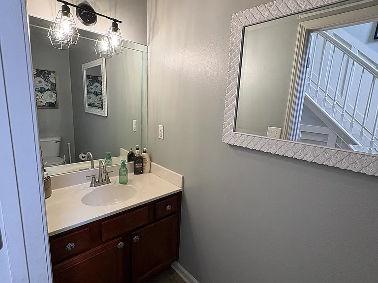 125 Grisham Dr — Photo 7