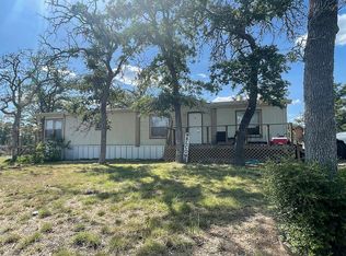 122 Lake Front Dr, Cedar Creek, TX 78612