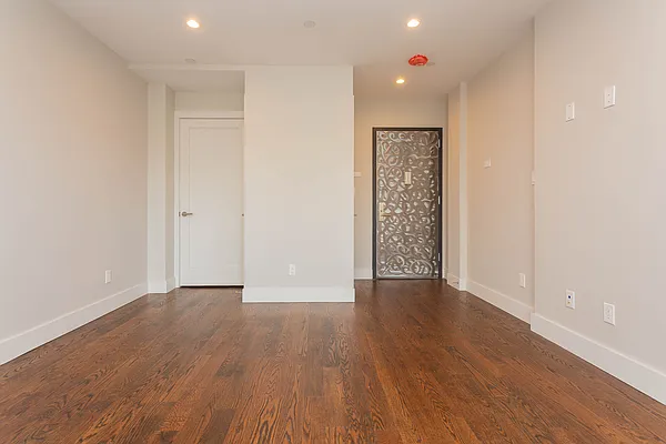 Rented by Triplemint | media 5