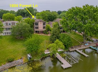 1804 Forest Ln, Crown Point, IN 46307