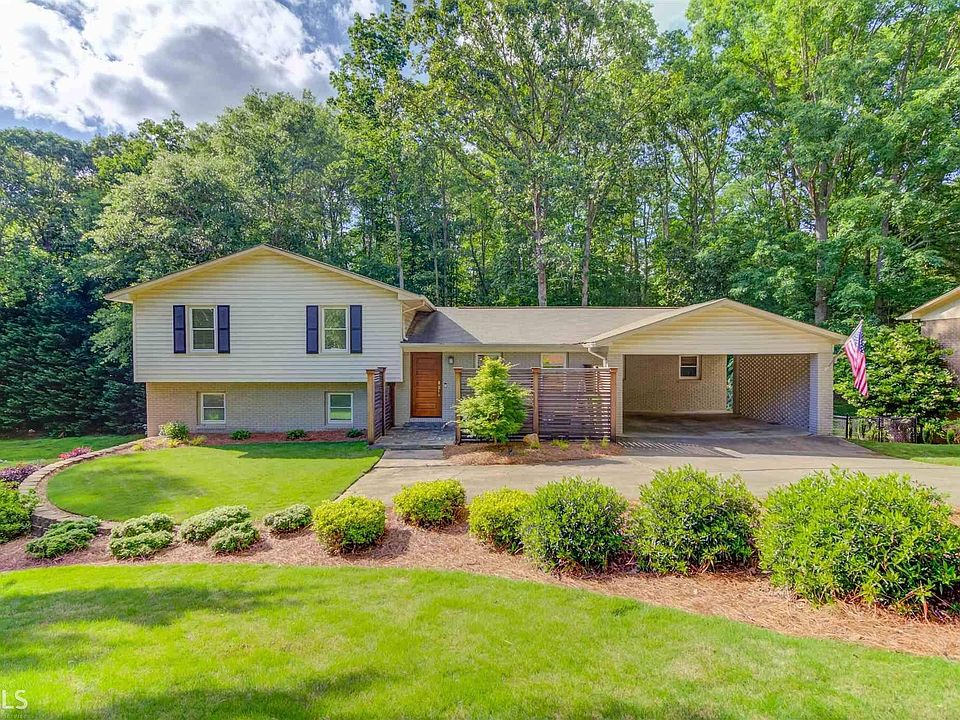 1st image of 524 Woodland Dr