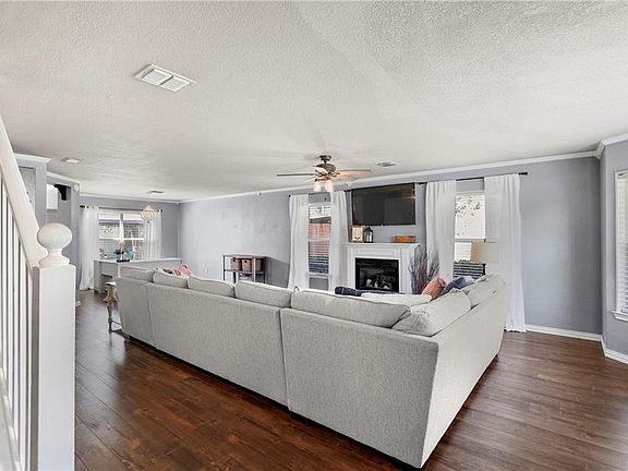 4th image of 12503 Melrose Ln