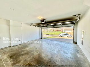 322 Ezekial Ave, Dallas, TX 75217