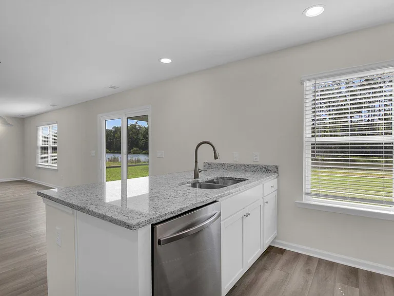 23 Ashington Dr — Photo 8
