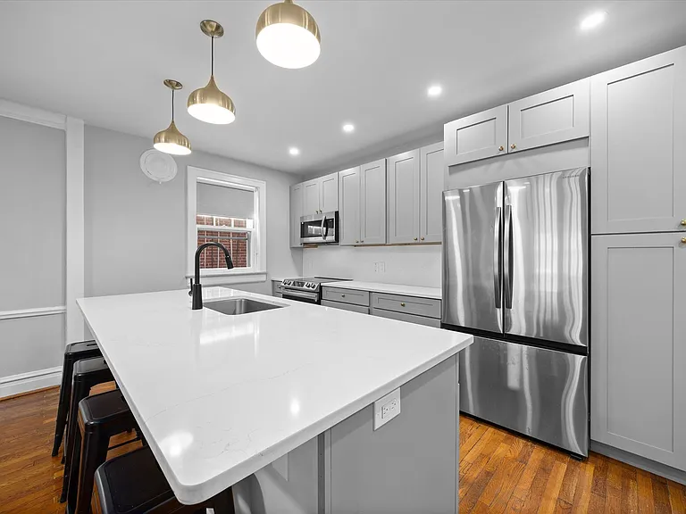 7373 Pershing Ave #1-1W — Photo 9