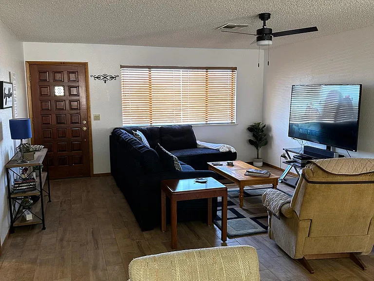 680 Papoose Dr — Photo 33