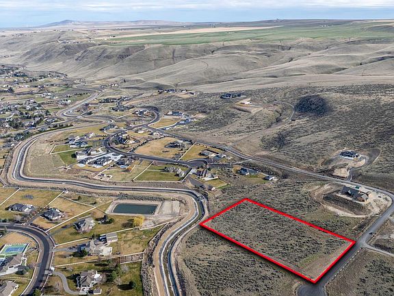 5th image of 72810 Homestead Rd