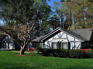 3116 Braddock Dr, Raleigh, NC 27612