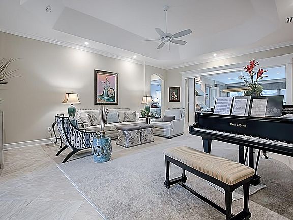 5th image of 769 Iron Oak Way