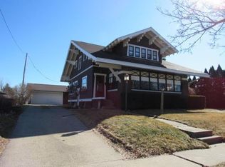 502 N Maple St, Monticello, IA 52310