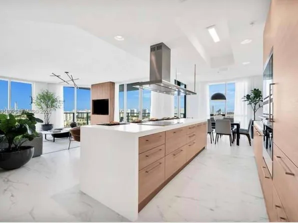 17111 Biscayne Blvd Unit 2209, Aventura, FL 33160