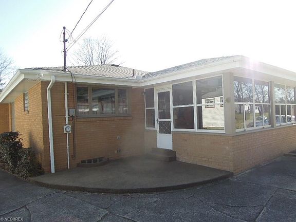 3rd image of 4518 Euclid Blvd
